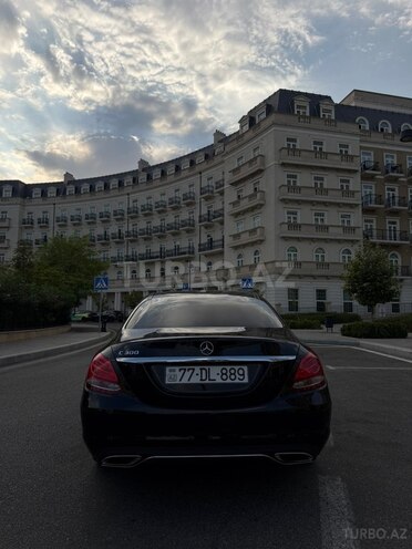 Mercedes C 300 2017, 88,700 km - 2.0 l - Bakı