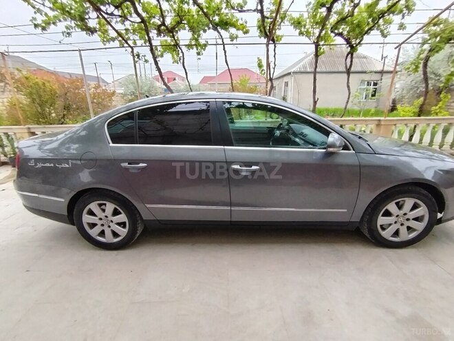 Volkswagen Passat 2005, 320,000 km - 2.0 л - Sumqayıt