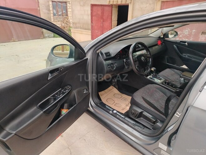 Volkswagen Passat 2005, 320,000 km - 2.0 л - Sumqayıt