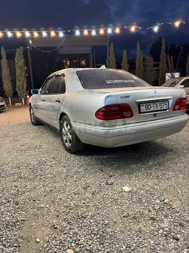 Mercedes E 280 1996, 450,000 km - 2.8 l - Xaçmaz