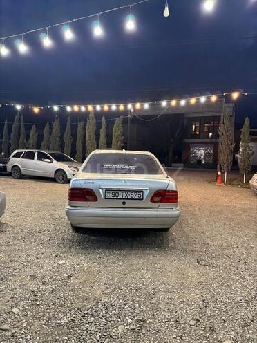 Mercedes E 280 1996, 450,000 km - 2.8 l - Xaçmaz