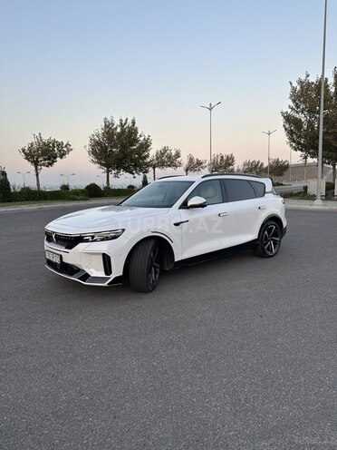 Voyah Free 2025, 4,200 km - 1.5 l - Bakı