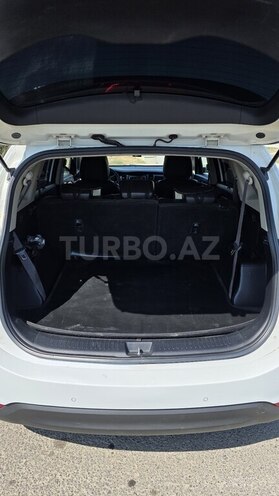 Kia Carens 2015, 181,000 km - 2.0 l - Neftçala