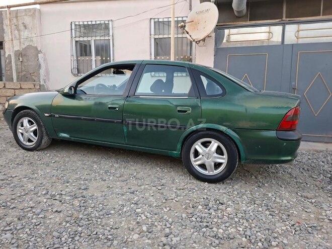 Opel Vectra 1997, 200,000 km - 1.8 l - Bakı