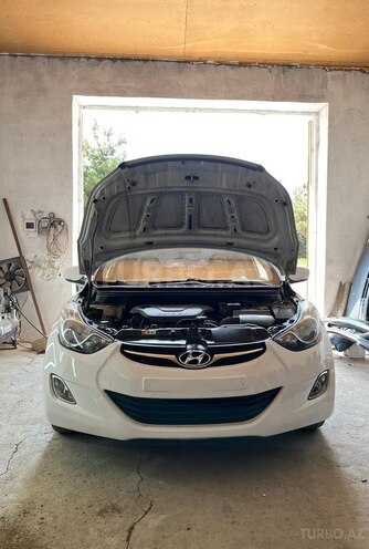 Hyundai Elantra 2013, 198,000 km - 1.6 l - Ağstafa