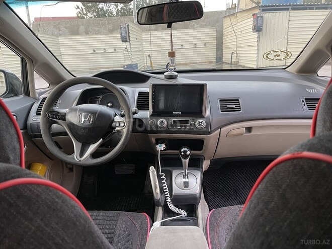 Honda Civic 2008, 410,000 km - 1.3 л - Sumqayıt