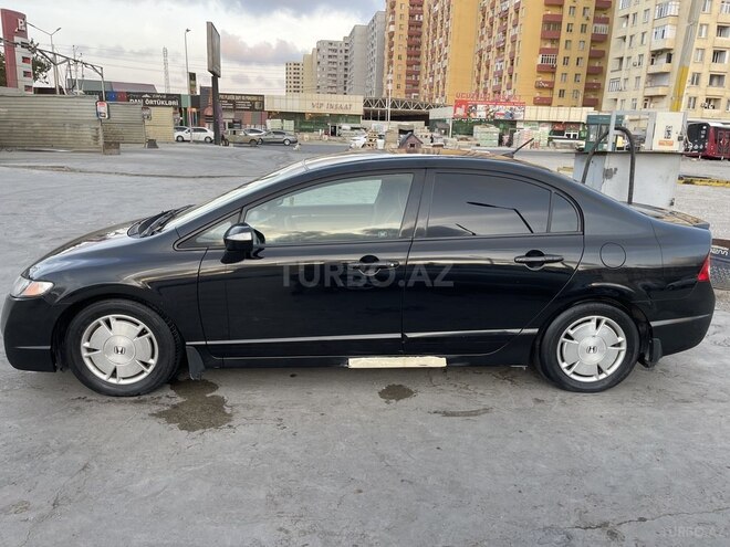 Honda Civic 2008, 410,000 km - 1.3 л - Sumqayıt