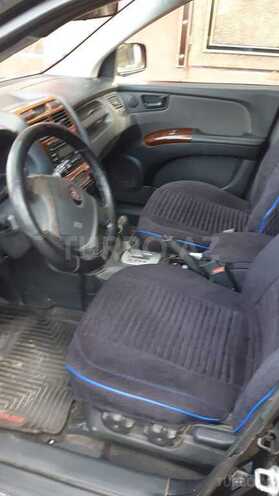 Kia Sportage 2008, 335,000 km - 2.0 л - Lerik