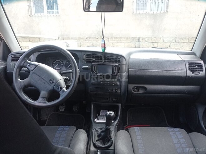 Volkswagen Golf 1995, 350,000 km - 2.0 l - Bakı