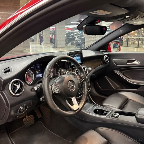 Mercedes CLA 250 4MATIC 2016, 295,000 km - 2.0 л - Bakı