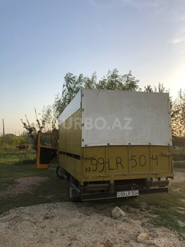 Mercedes Atego 818 1988, 200,000 km - 2.3 l - Salyan