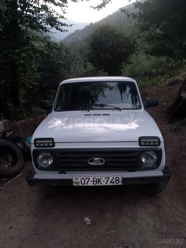 LADA (VAZ) Niva 2003, 200,000 km - 1.7 l - Astara