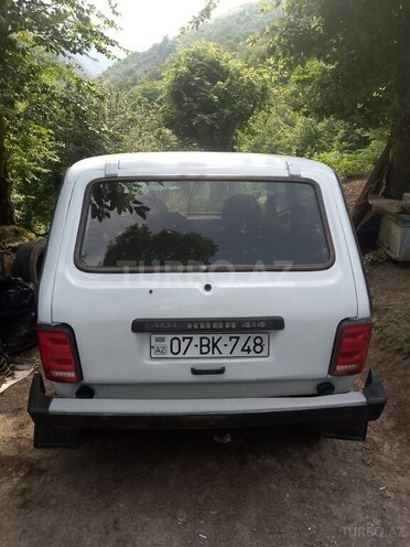 LADA (VAZ) Niva 2003, 200,000 km - 1.7 l - Astara