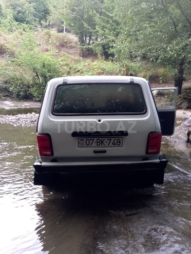LADA (VAZ) Niva 2003, 200,000 km - 1.7 l - Astara