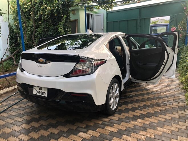 Chevrolet Volt 2017, 99,430 km - 1.5 l - Bakı