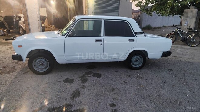 LADA (VAZ) 2107 2006, 222,000 km - 1.6 l - Gəncə