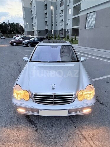 Mercedes C 240 2001, 299,630 km - 2.6 л - Sumqayıt