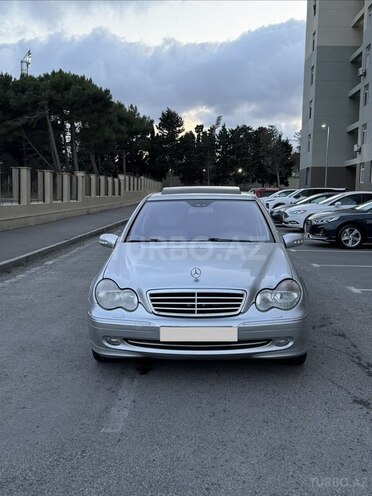 Mercedes C 240 2001, 299,630 km - 2.6 л - Sumqayıt