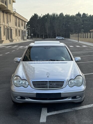 Mercedes C 240 2001, 299,630 km - 2.6 л - Sumqayıt