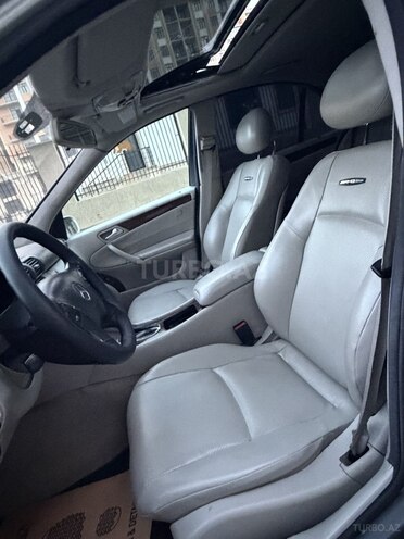 Mercedes C 240 2001, 299,630 km - 2.6 л - Sumqayıt