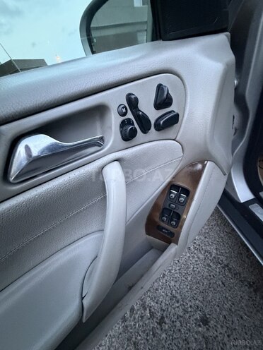 Mercedes C 240 2001, 299,630 km - 2.6 л - Sumqayıt
