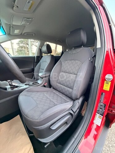 Kia Niro 2017, 163,000 km - 1.6 l - Sumqayıt