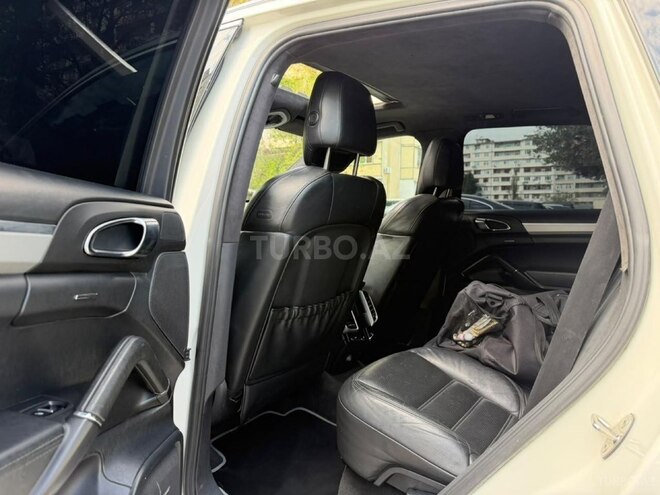 Porsche Cayenne Turbo 2010, 207,000 km - 4.8 л - Bakı
