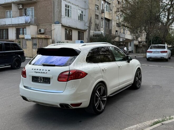 Porsche Cayenne Turbo 2010, 207,000 km - 4.8 л - Bakı