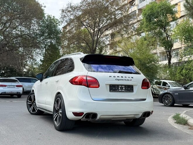 Porsche Cayenne Turbo 2010, 207,000 km - 4.8 л - Bakı