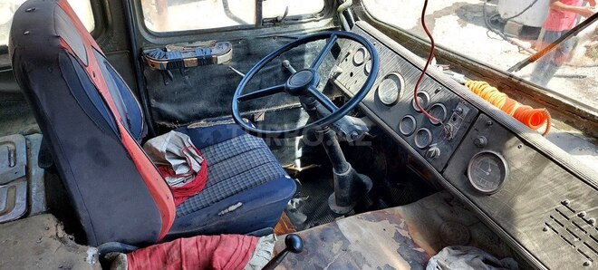 MAZ  1980, 666,000 km - 11.0 l - Yevlax