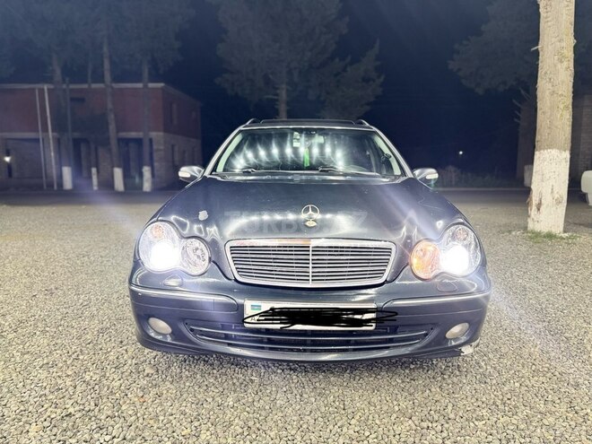 Mercedes C 200 2002, 250,000 km - 2.2 l - Bakı