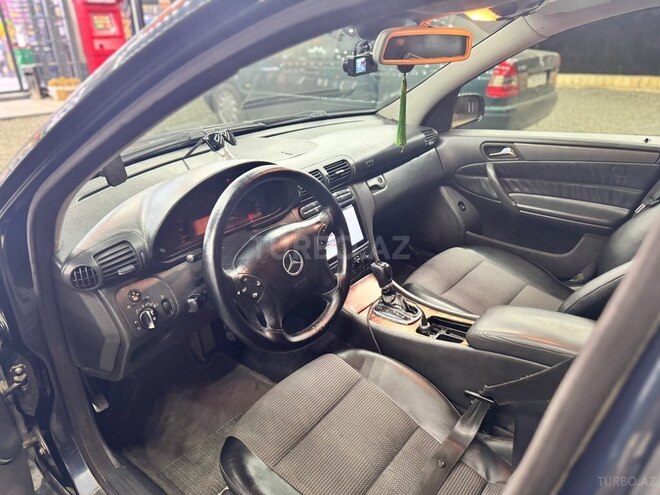 Mercedes C 200 2002, 250,000 km - 2.2 l - Bakı