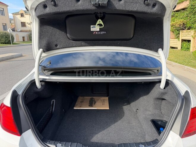 BMW 528 2016, 175,000 km - 2.0 l - Bakı