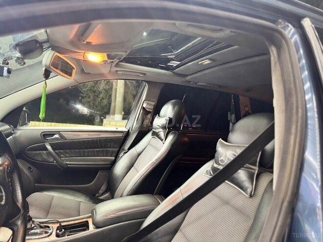 Mercedes C 200 2002, 250,000 km - 2.2 l - Bakı