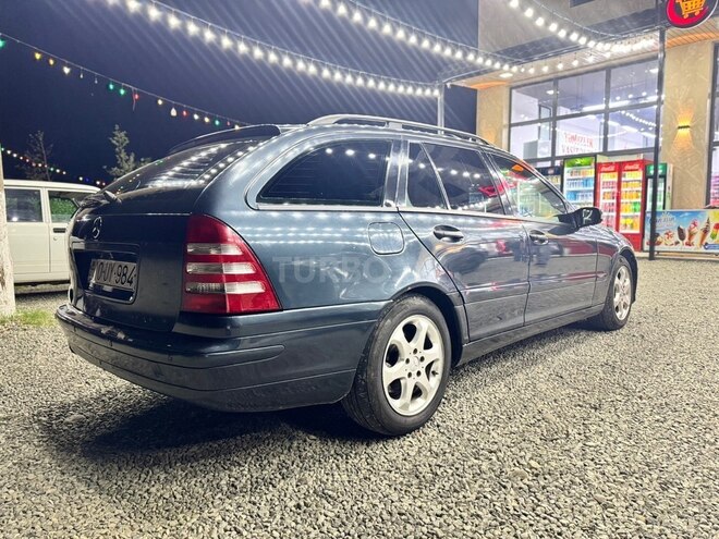 Mercedes C 200 2002, 250,000 km - 2.2 l - Bakı