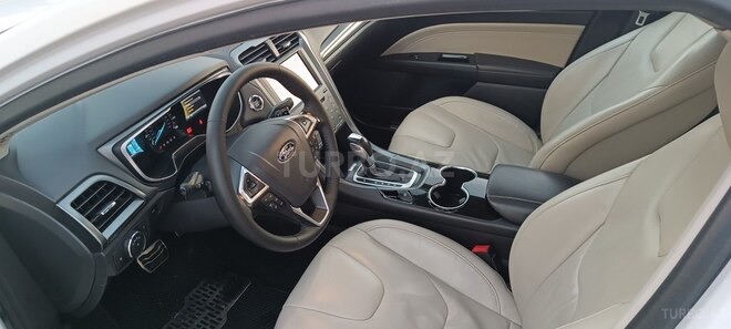 Ford Fusion (North America) 2014, 252,000 km - 2.0 л - Bakı