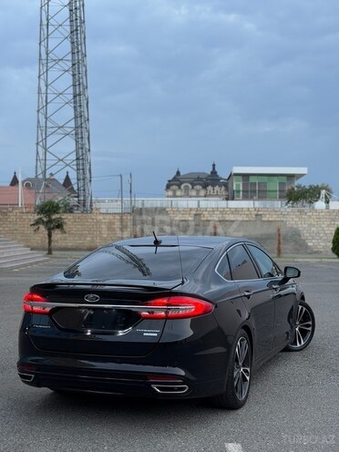 Ford Fusion (North America) 2017, 130,000 km - 2.0 l - Gəncə