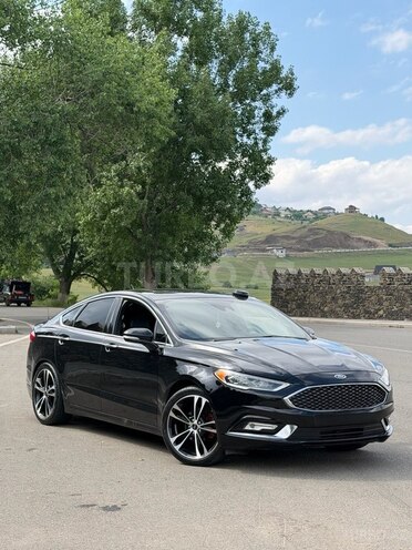 Ford Fusion (North America) 2017, 130,000 km - 2.0 l - Gəncə