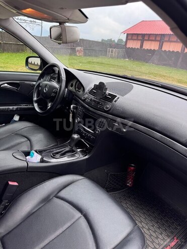 Mercedes E 220 2009, 253,000 km - 2.2 l - Yevlax