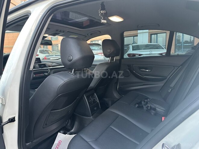 BMW  2014, 230,000 km - 2.0 l - Bakı