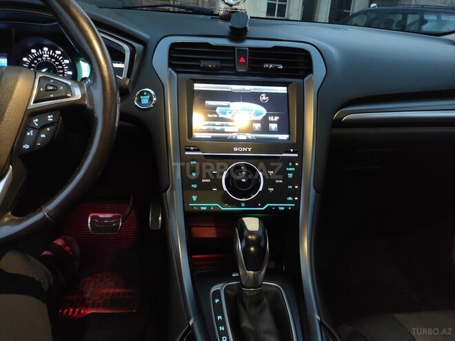 Ford Fusion (North America) 2015, 183,000 km - 2.0 л - Zaqatala