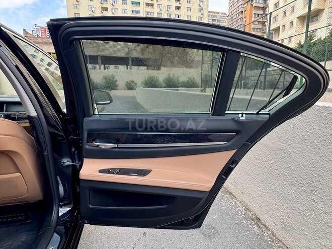 BMW 740 2009, 93,500 km - 3.0 л - Bakı
