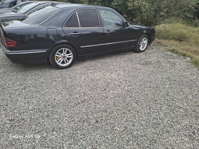Mercedes E 220 2000, 623,500 km - 2.2 l - Lənkəran