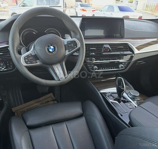 BMW 530 2019, 124,000 km - 2.0 л - Naxçıvan