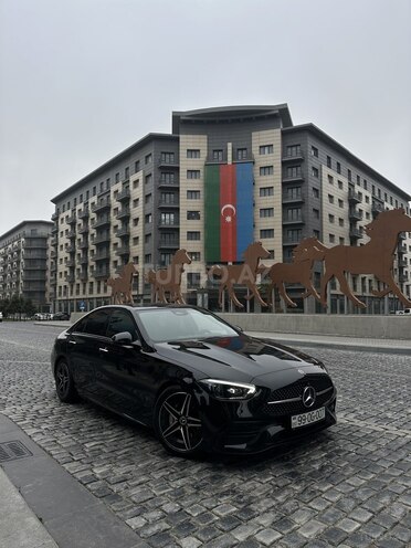 Mercedes C 200