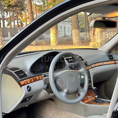 Mercedes E 320 2002, 320,000 km - 3.2 l - Bakı
