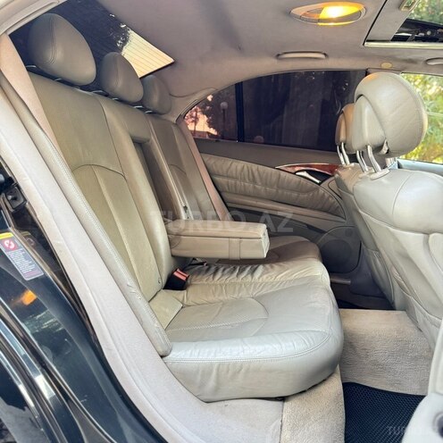 Mercedes E 320 2002, 320,000 km - 3.2 l - Bakı