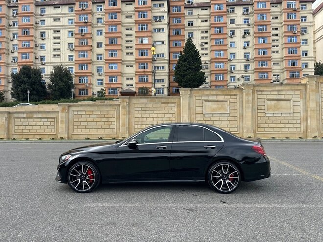 Mercedes C 300 4MATIC 2015, 140,000 km - 2.0 l - Bakı