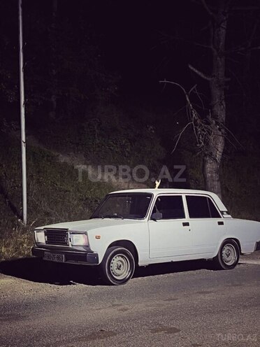 LADA (VAZ) 2107 2008, 75,000 km - 1.6 l - Qusar