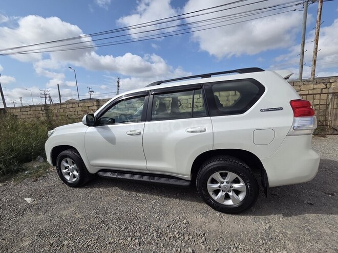 Toyota Land Cruiser Prado 2011, 373,000 km - 2.7 l - Bakı